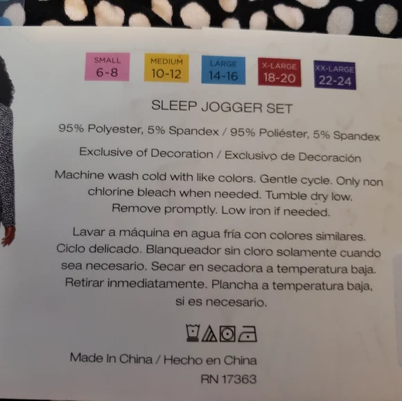 DKNY Jogger Set Pajama With Eye Mask - Picture 4 of 8